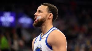 为什么捕手在给投手打手势时需要用另一只手遮挡一垒侧跑垒员的视线